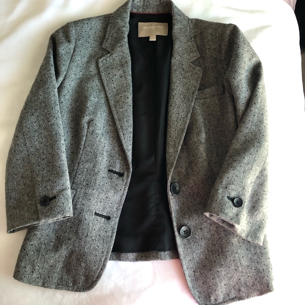 Grey blazer
